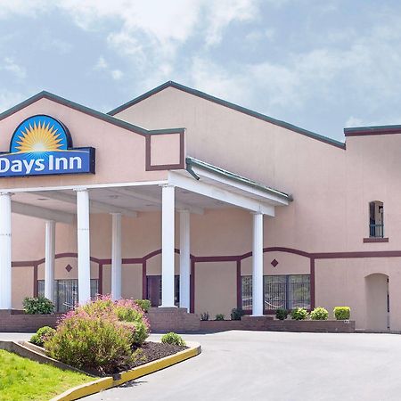 Days Inn By Wyndham Lexington Extérieur photo