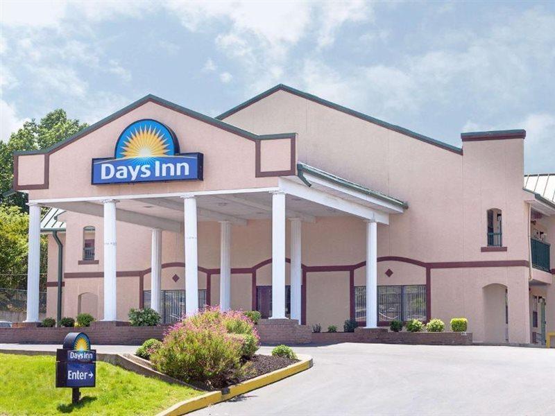 Days Inn By Wyndham Lexington Extérieur photo