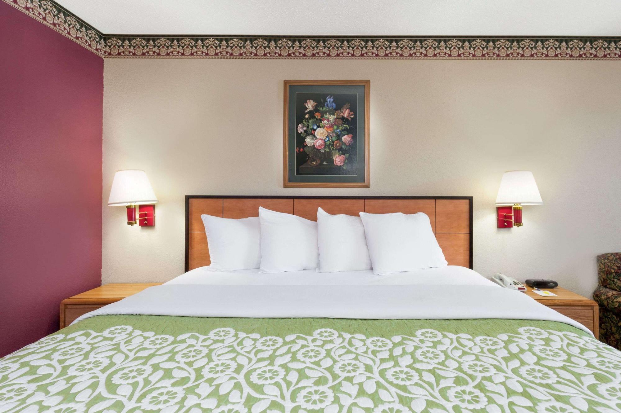 Days Inn By Wyndham Lexington Extérieur photo