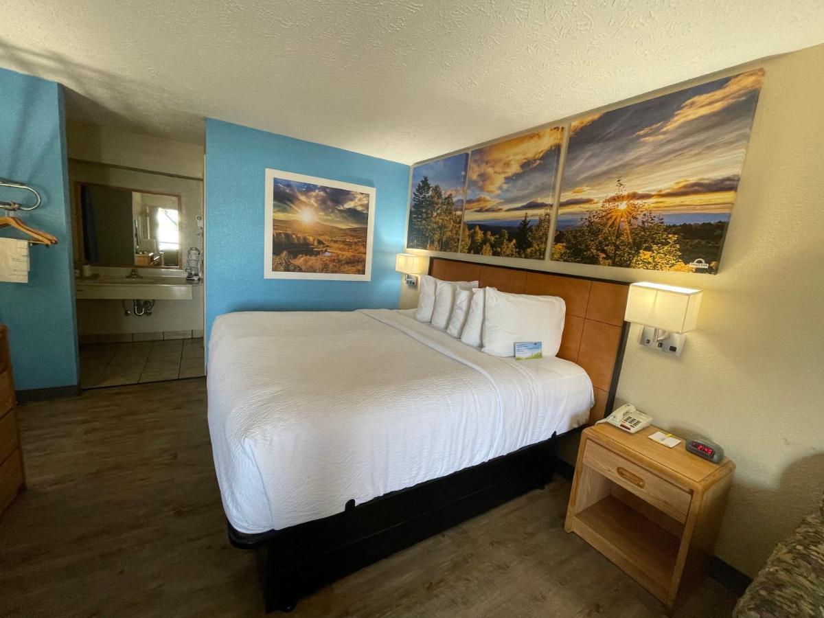 Days Inn By Wyndham Lexington Extérieur photo